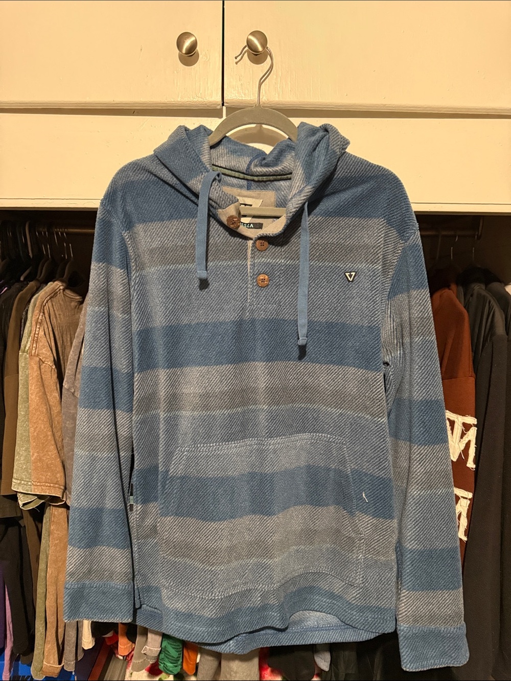 VISSLA Blue Striped Hooded Pullover